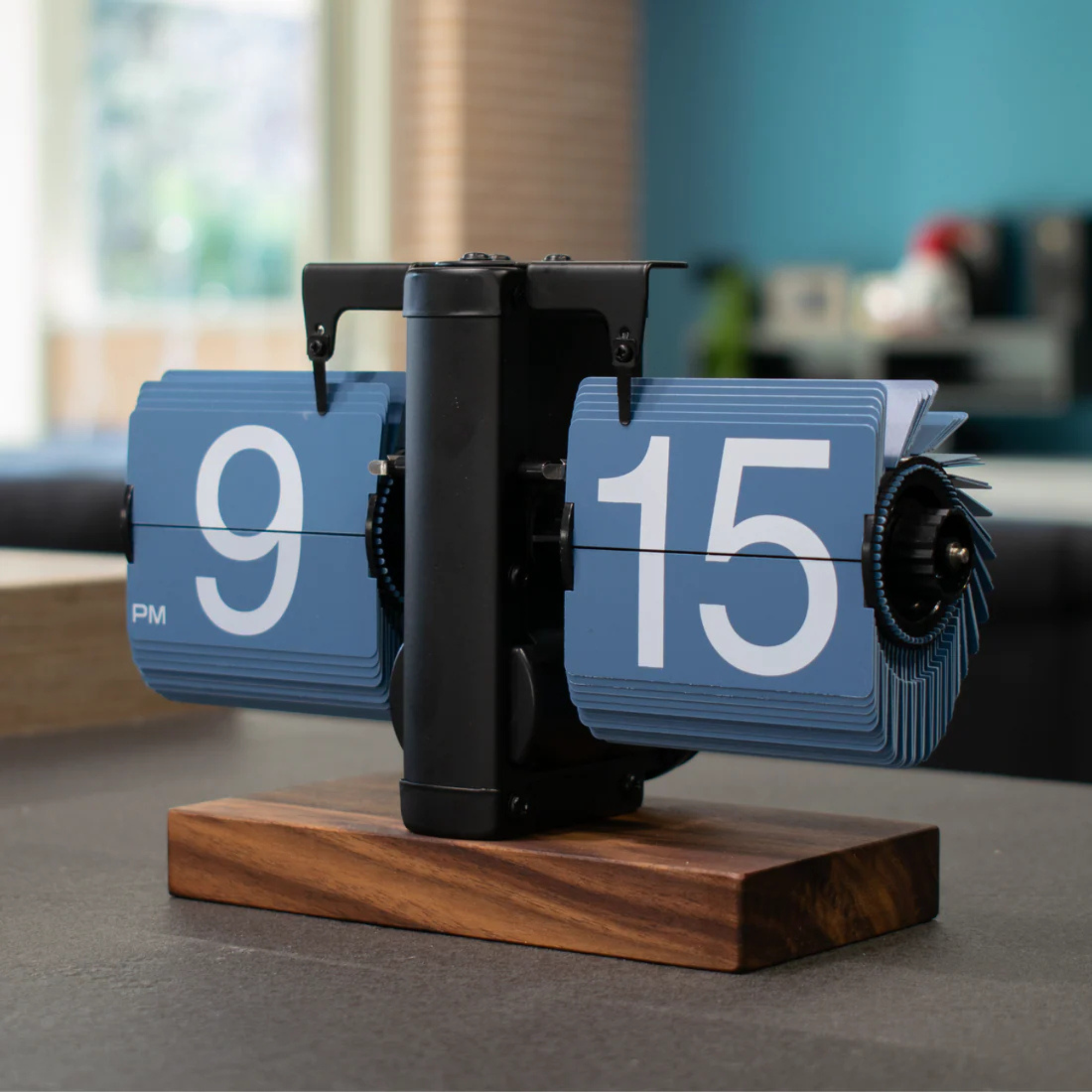 retro flip clock blue